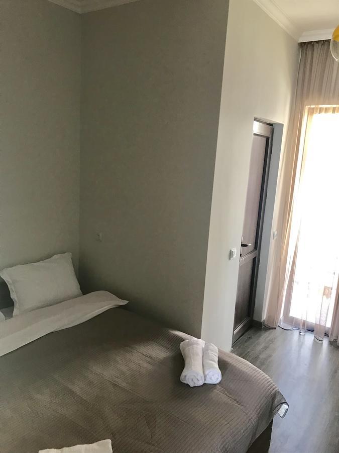 Borjomi Inn エクステリア 写真